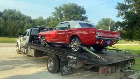 Specialty Car Towing Carlton, Romulus & Taylor, MI