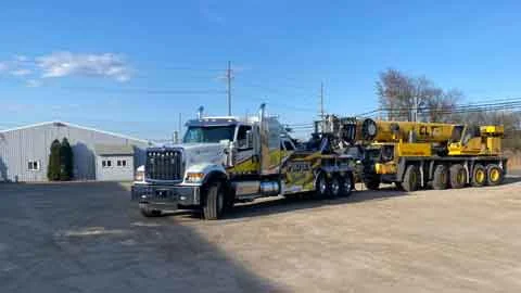 Heavy Duty Towing Detroit & Downriver
