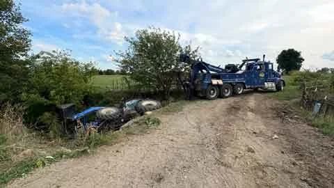 Tractor & Equipment Towing & Recovery